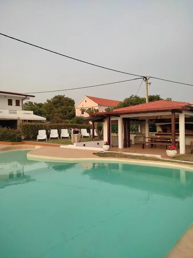 Apartments Goran Vir
